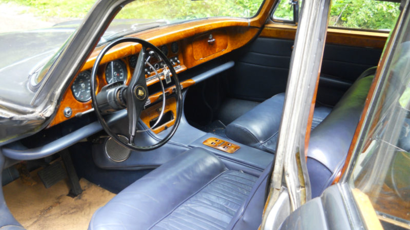 Illustration for article titled Used Car Face Off: British Luxury Before British Leyland